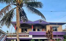 Royal Palm Homestay