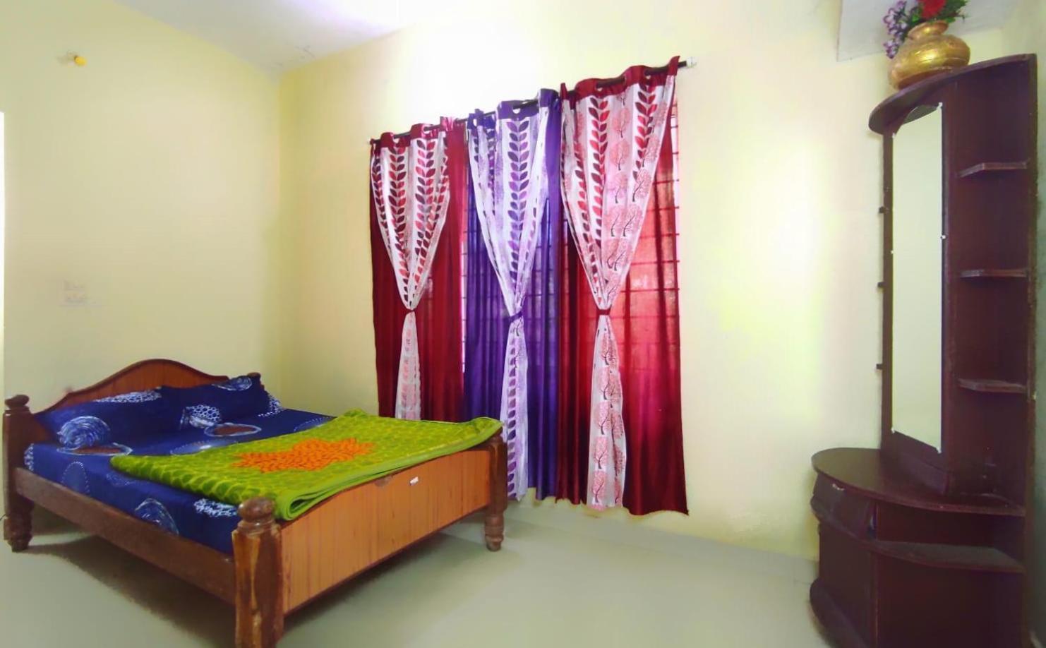 Royal Palm Homestay Madikeri Exterior photo