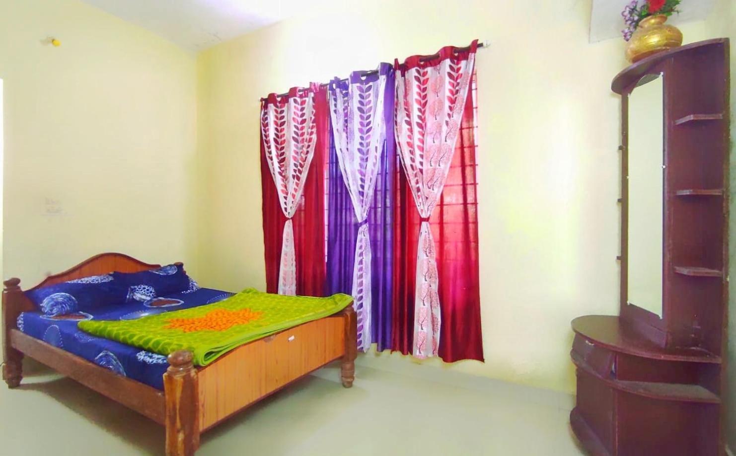 Royal Palm Homestay Madikeri Exterior photo